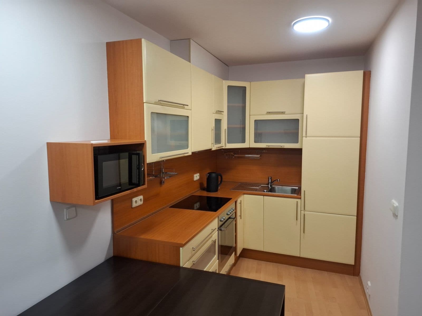 Prenájom bytu 2-izbový 51 m², Jetelová, Praha, Praha Prenájom bytu 2-izbový 51 m², Jetelová, Praha, Praha
