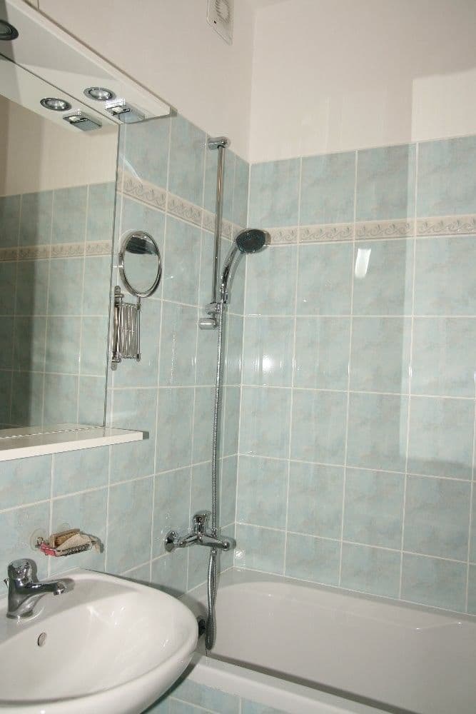 Prenájom bytu 2-izbový 45 m², Hořelické náměstí, Rudná, Středočeský kraj Prenájom bytu 2-izbový 45 m², Hořelické náměstí, Rudná, Středočeský kraj