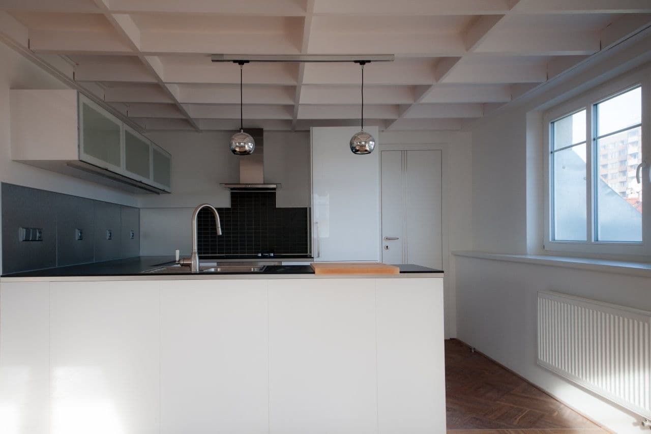 Prenájom bytu 5-izbový 146 m², V Nových Vokovicích, Praha, Praha Prenájom bytu 5-izbový 146 m², V Nových Vokovicích, Praha, Praha