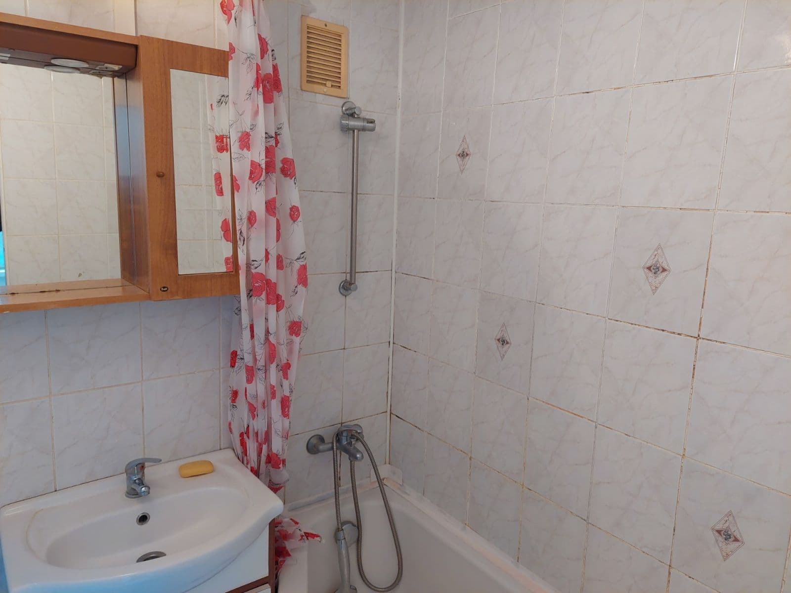 Prenájom bytu 3-izbový 80 m², Soukenická, Liberec, Liberecký kraj Prenájom bytu 3-izbový 80 m², Soukenická, Liberec, Liberecký kraj
