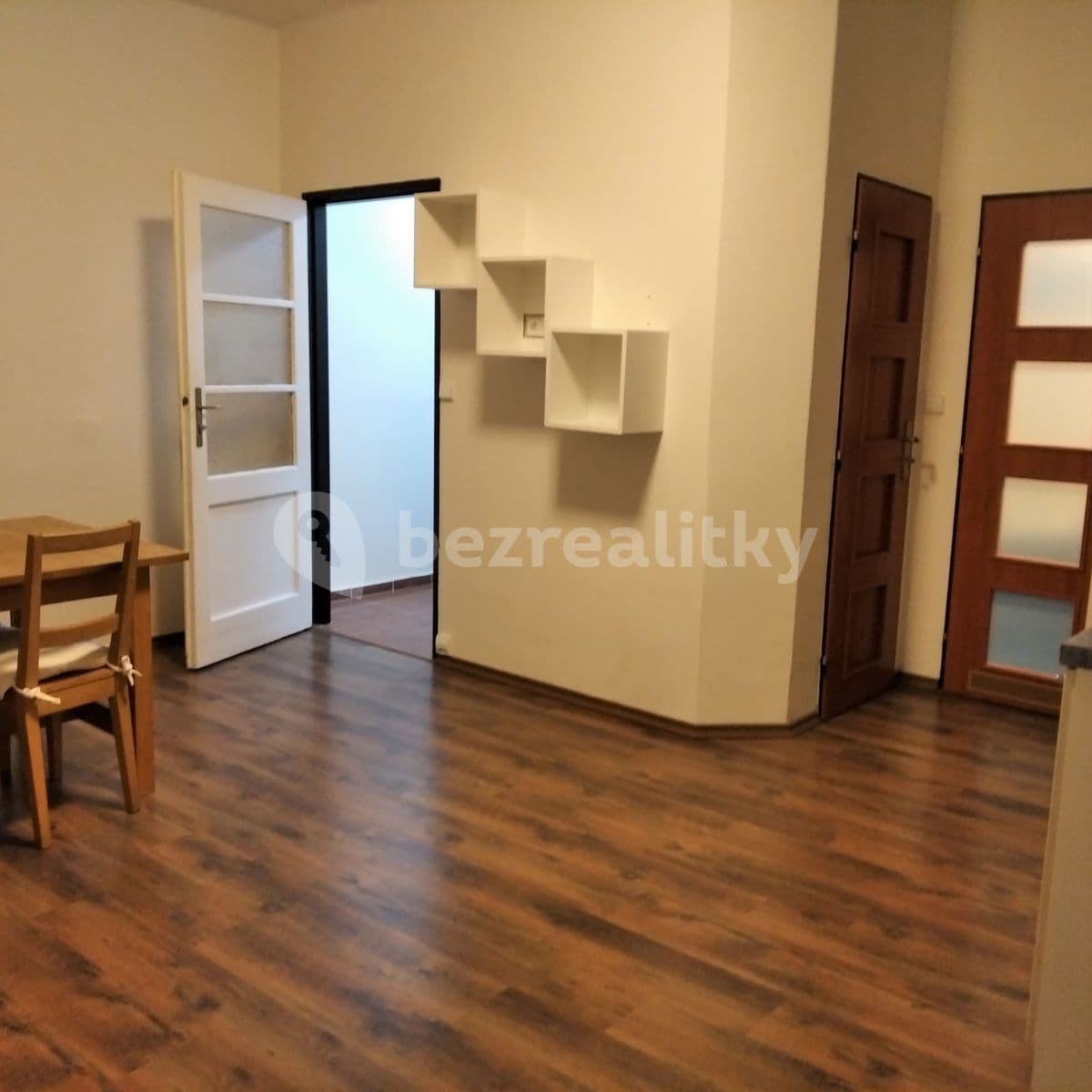 Prenájom bytu 2-izbový 41 m², Svojsíkova, Praha, Praha Prenájom bytu 2-izbový 41 m², Svojsíkova, Praha, Praha