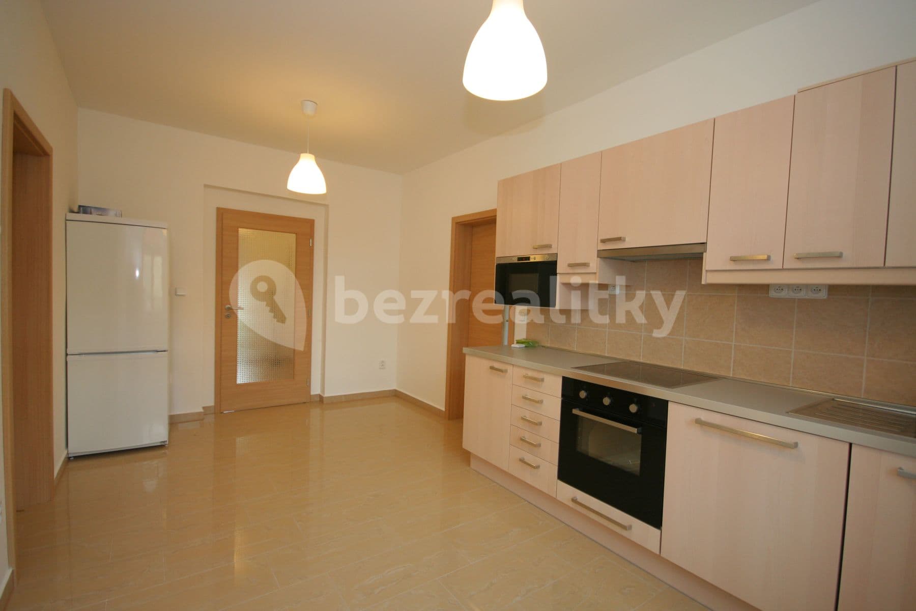 Prenájom domu 136 m², pozemok 230 m², Třebízského, Roztoky, Středočeský kraj Prenájom domu 136 m², pozemok 230 m², Třebízského, Roztoky, Středočeský kraj