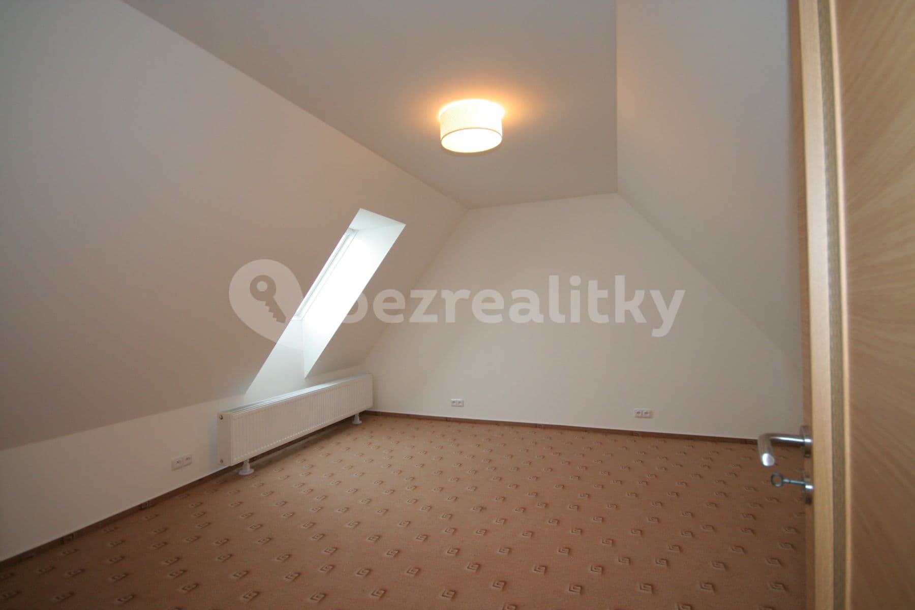 Prenájom domu 136 m², pozemok 230 m², Třebízského, Roztoky, Středočeský kraj Prenájom domu 136 m², pozemok 230 m², Třebízského, Roztoky, Středočeský kraj