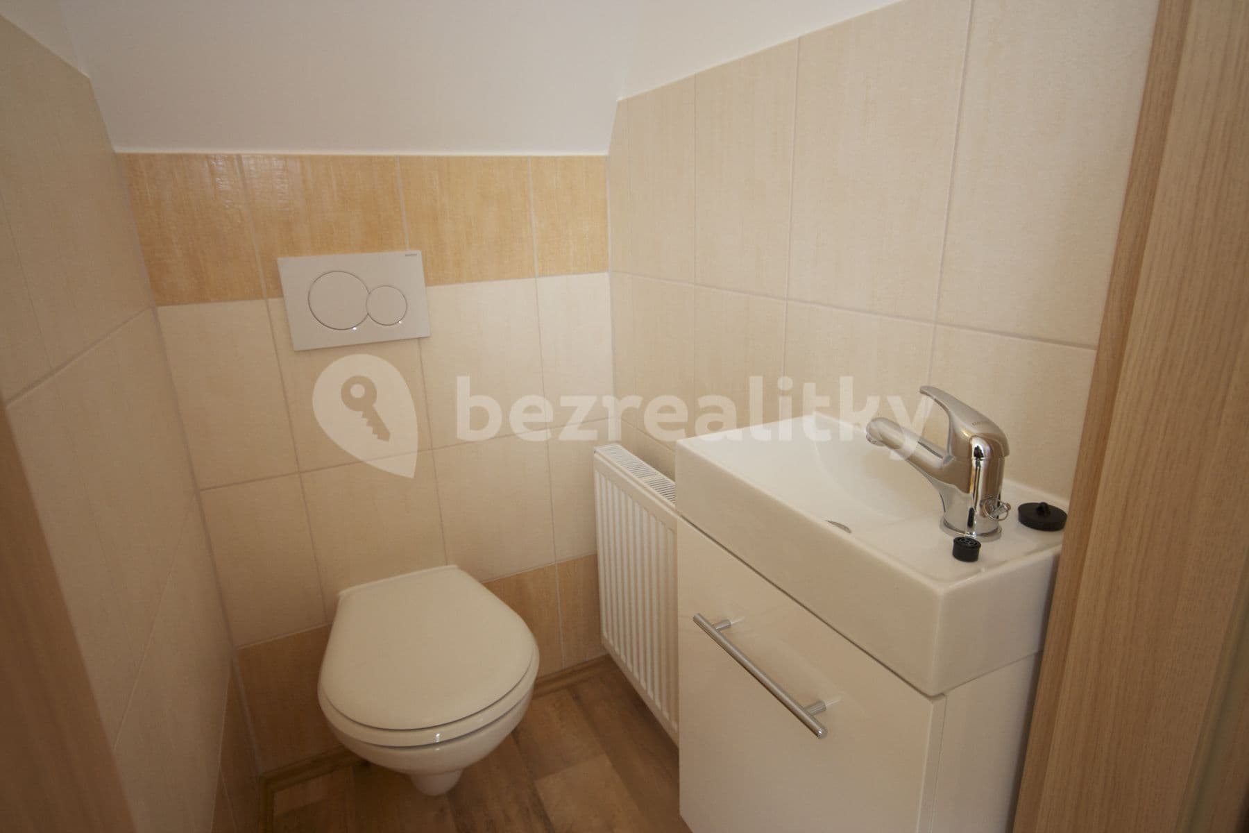 Prenájom domu 136 m², pozemok 230 m², Třebízského, Roztoky, Středočeský kraj Prenájom domu 136 m², pozemok 230 m², Třebízského, Roztoky, Středočeský kraj