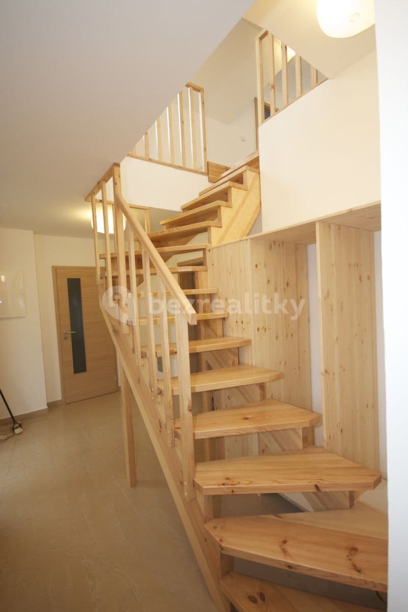 Prenájom domu 136 m², pozemok 230 m², Třebízského, Roztoky, Středočeský kraj Prenájom domu 136 m², pozemok 230 m², Třebízského, Roztoky, Středočeský kraj