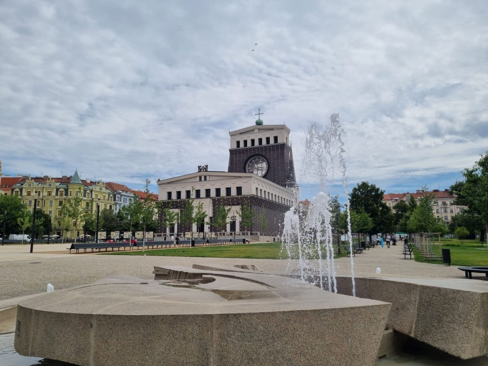 Prenájom bytu 3-izbový 82 m², U Vodárny, Praha, Praha Prenájom bytu 3-izbový 82 m², U Vodárny, Praha, Praha