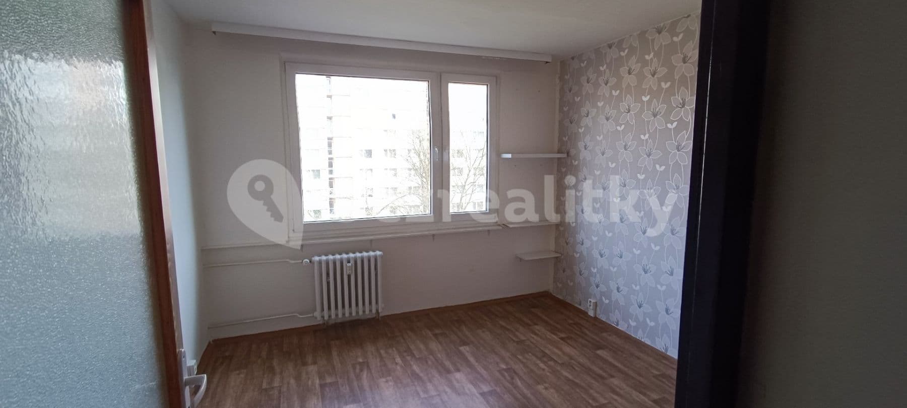 Prenájom bytu 1-izbový 35 m², Ladova, Ústí nad Labem, Ústecký kraj