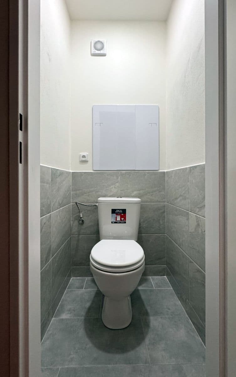 Prenájom bytu Garsoniéra 28 m², Francouzská, Ostrava, Moravskoslezský kraj Prenájom bytu Garsoniéra 28 m², Francouzská, Ostrava, Moravskoslezský kraj