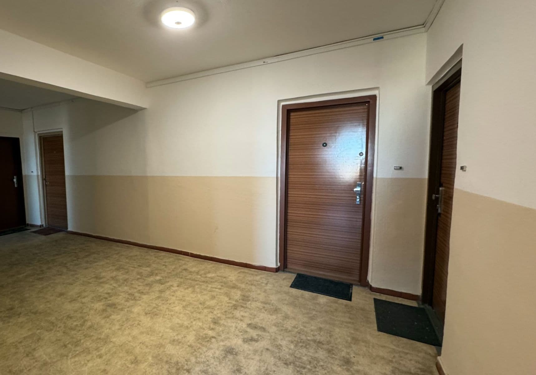Prenájom bytu Garsoniéra 28 m², Francouzská, Ostrava, Moravskoslezský kraj Prenájom bytu Garsoniéra 28 m², Francouzská, Ostrava, Moravskoslezský kraj