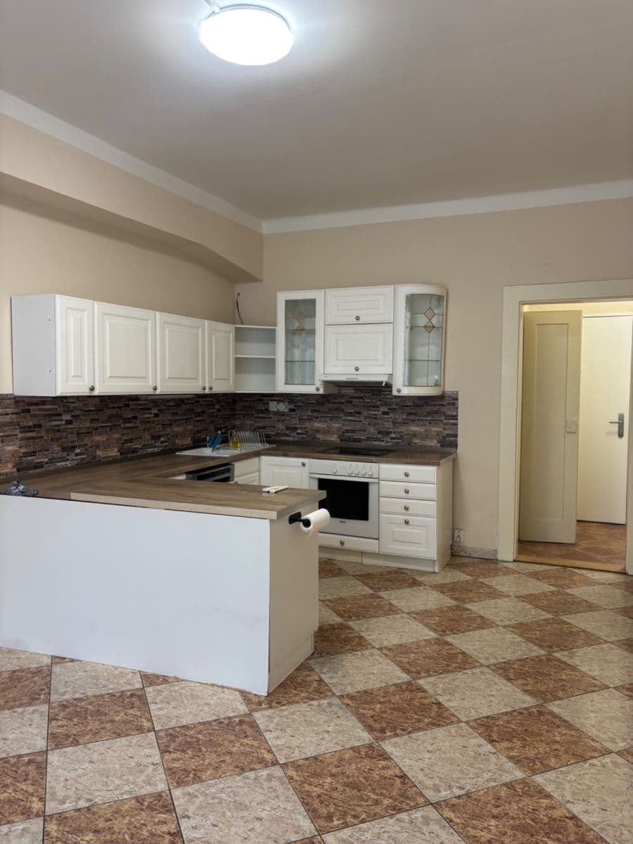 Prenájom bytu 2-izbový 58 m², Pavla Švandy ze Semčic, Praha, Praha Prenájom bytu 2-izbový 58 m², Pavla Švandy ze Semčic, Praha, Praha
