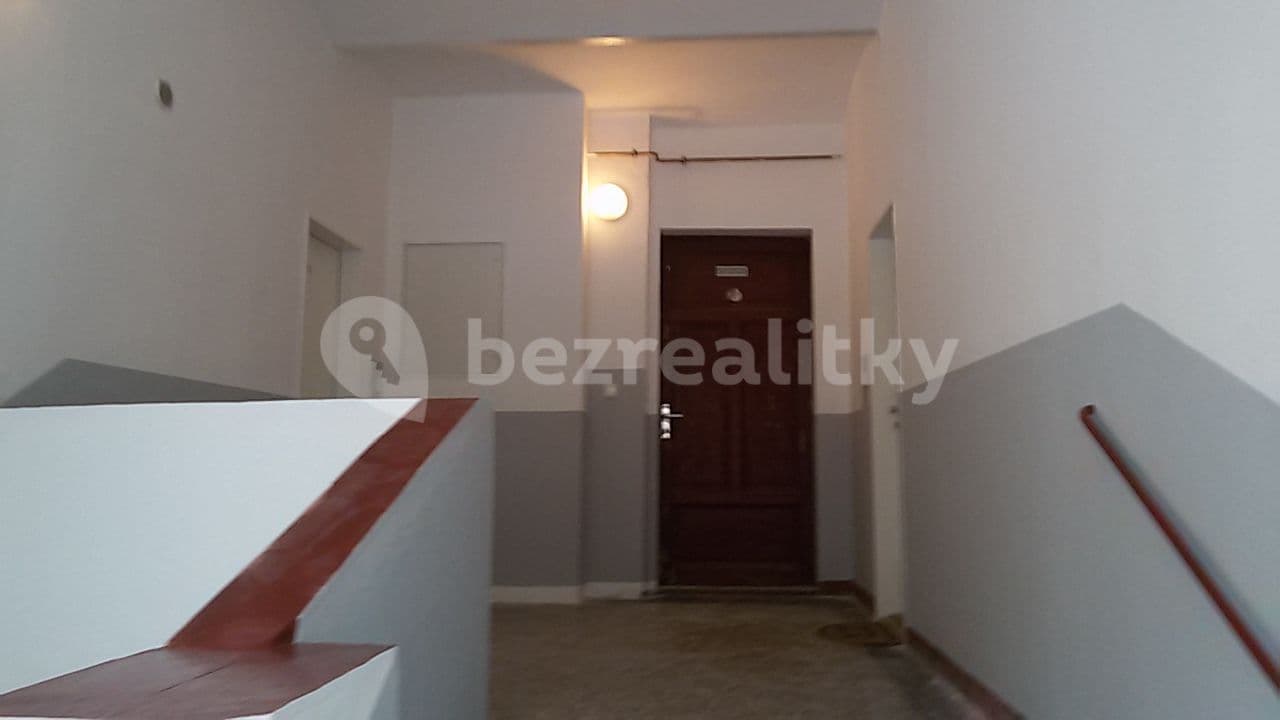 Prenájom bytu 2-izbový 63 m², Jankovcova, Teplice, Ústecký kraj Prenájom bytu 2-izbový 63 m², Jankovcova, Teplice, Ústecký kraj