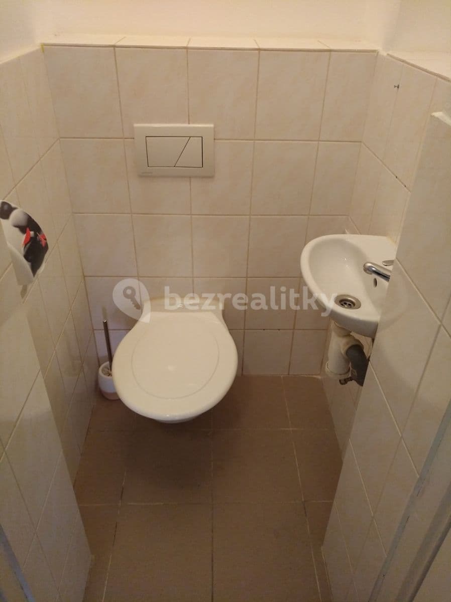 Prenájom bytu 2-izbový 63 m², Jankovcova, Teplice, Ústecký kraj Prenájom bytu 2-izbový 63 m², Jankovcova, Teplice, Ústecký kraj