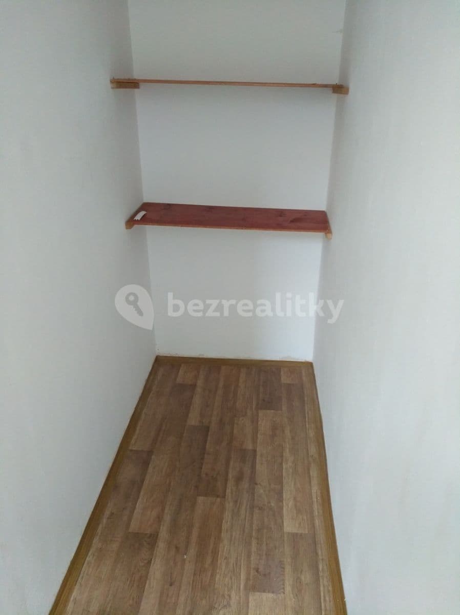 Prenájom bytu 2-izbový 63 m², Jankovcova, Teplice, Ústecký kraj Prenájom bytu 2-izbový 63 m², Jankovcova, Teplice, Ústecký kraj