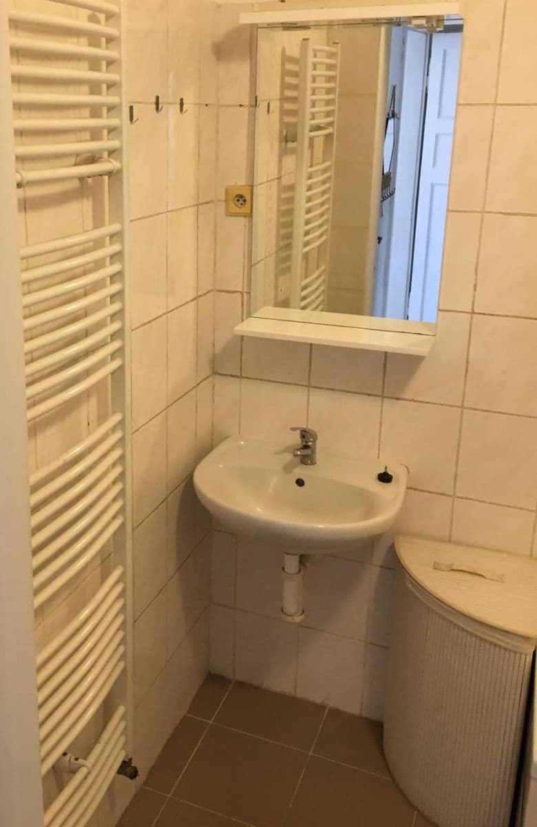 Prenájom bytu 2-izbový 63 m², Jankovcova, Teplice, Ústecký kraj Prenájom bytu 2-izbový 63 m², Jankovcova, Teplice, Ústecký kraj