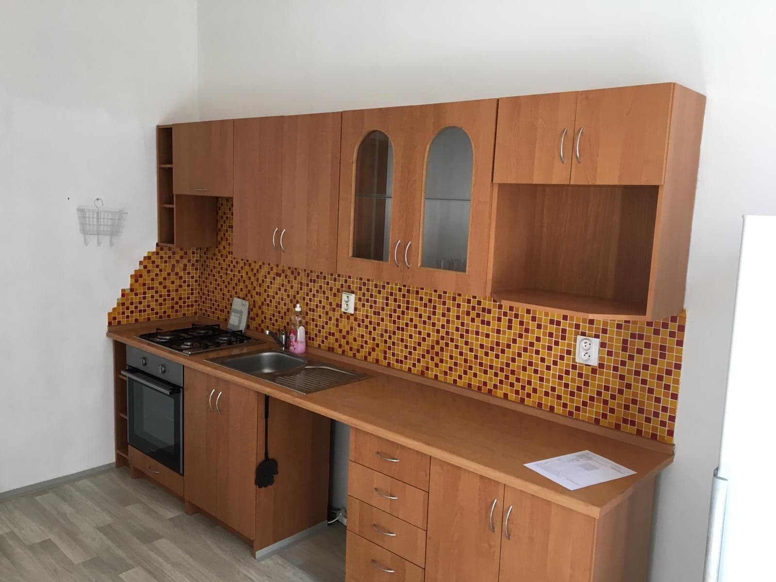 Prenájom bytu 2-izbový 63 m², Jankovcova, Teplice, Ústecký kraj Prenájom bytu 2-izbový 63 m², Jankovcova, Teplice, Ústecký kraj