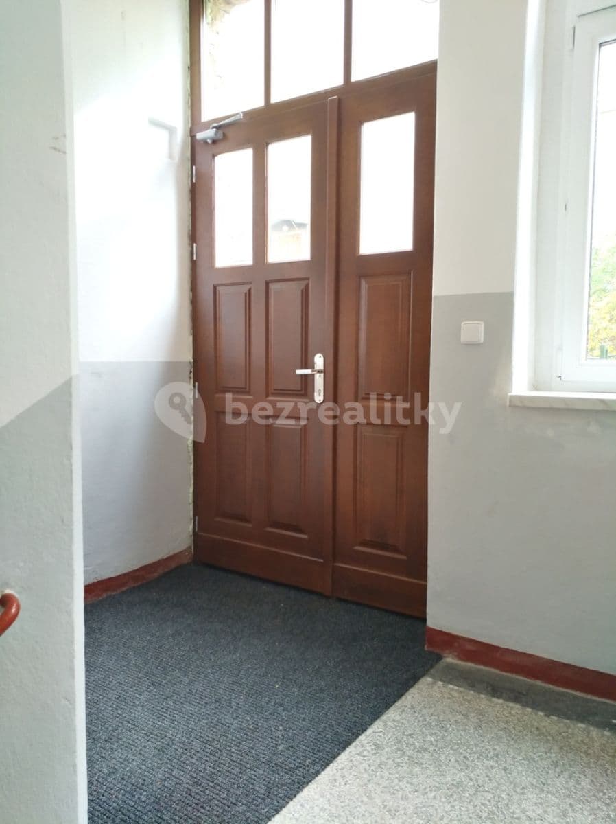 Prenájom bytu 1-izbový 28 m², Jankovcova, Teplice, Ústecký kraj Prenájom bytu 1-izbový 28 m², Jankovcova, Teplice, Ústecký kraj