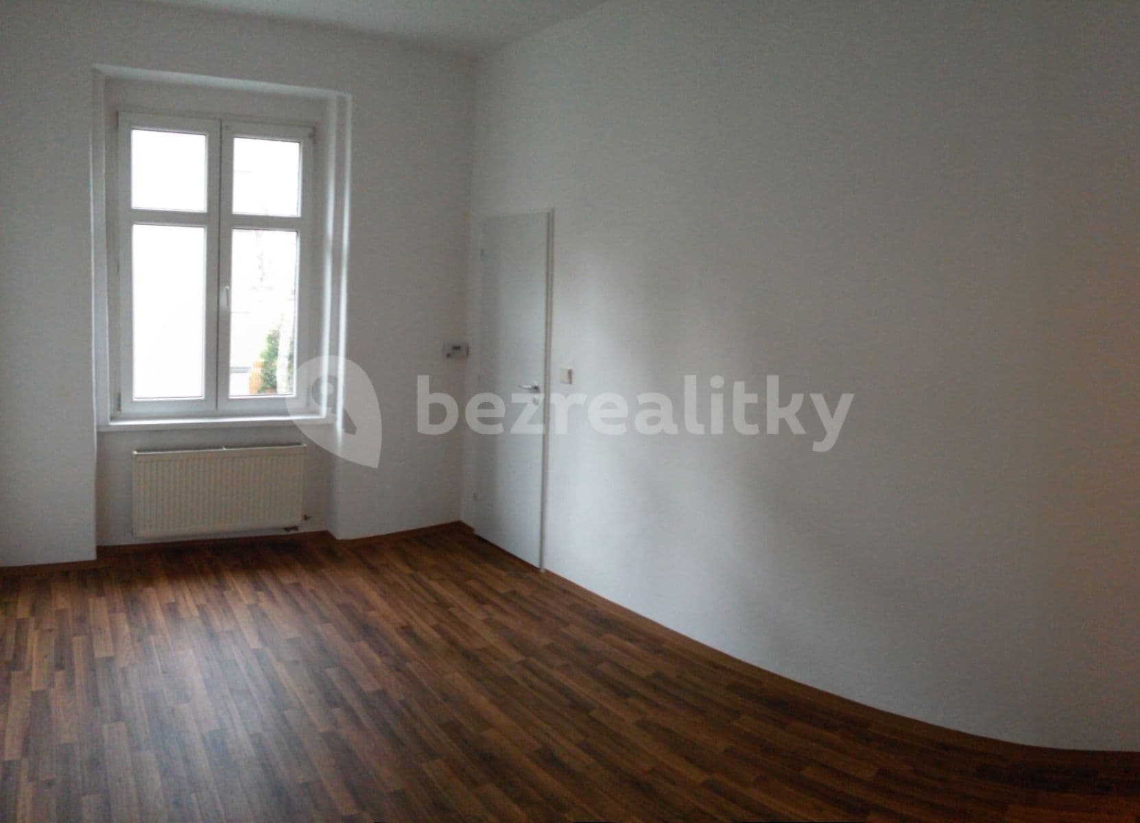 Prenájom bytu 1-izbový 28 m², Jankovcova, Teplice, Ústecký kraj Prenájom bytu 1-izbový 28 m², Jankovcova, Teplice, Ústecký kraj