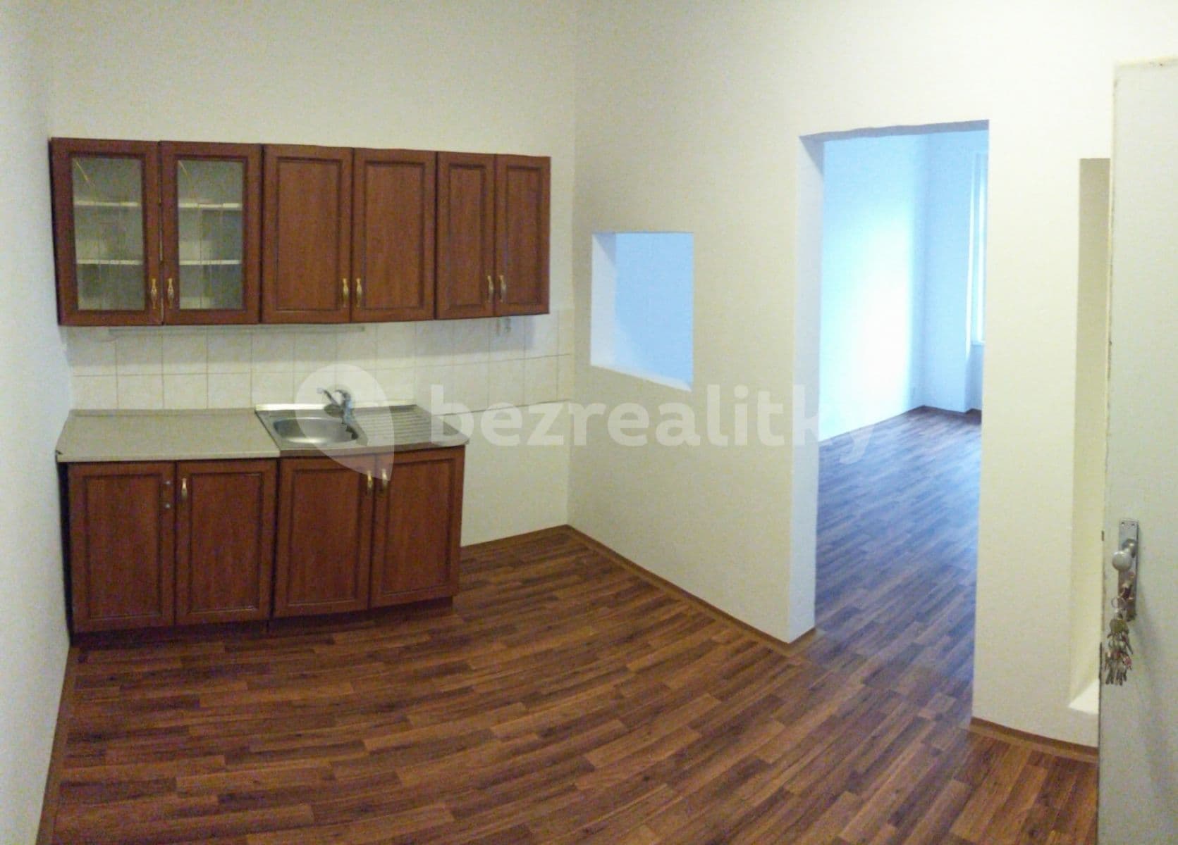 Prenájom bytu 1-izbový 28 m², Jankovcova, Teplice, Ústecký kraj Prenájom bytu 1-izbový 28 m², Jankovcova, Teplice, Ústecký kraj