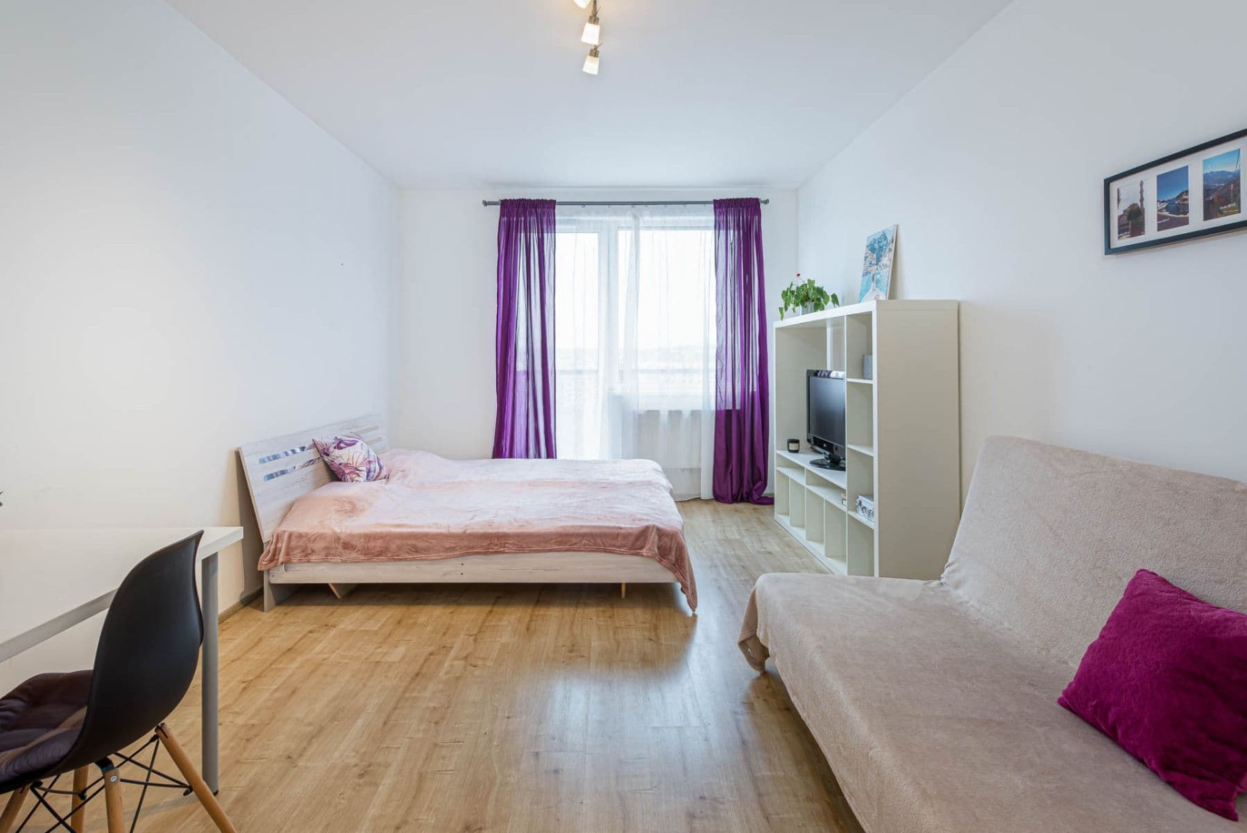 Prenájom bytu 1-izbový 35 m², Freyova, Praha, Praha Prenájom bytu 1-izbový 35 m², Freyova, Praha, Praha