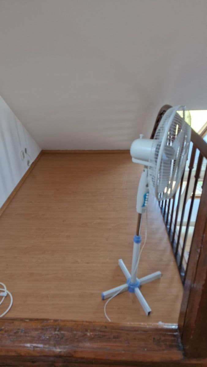 Prenájom bytu 3-izbový 88 m², Třebízského, Roztoky, Středočeský kraj Prenájom bytu 3-izbový 88 m², Třebízského, Roztoky, Středočeský kraj