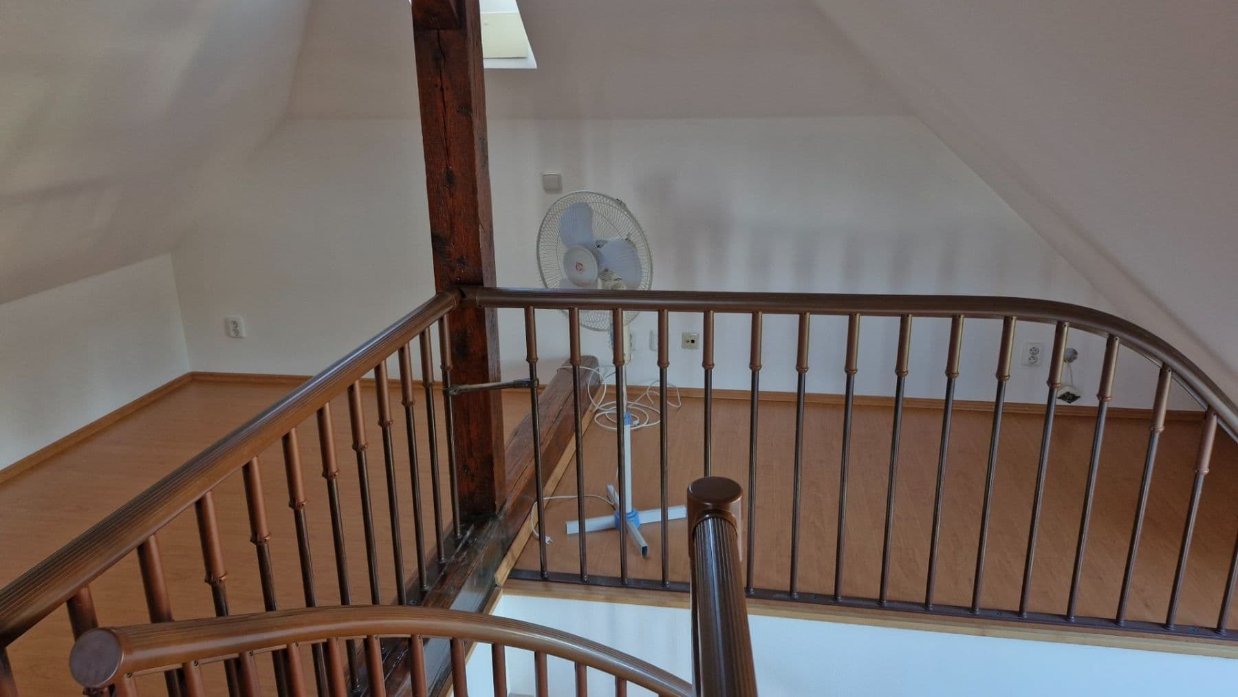 Prenájom bytu 3-izbový 88 m², Třebízského, Roztoky, Středočeský kraj Prenájom bytu 3-izbový 88 m², Třebízského, Roztoky, Středočeský kraj