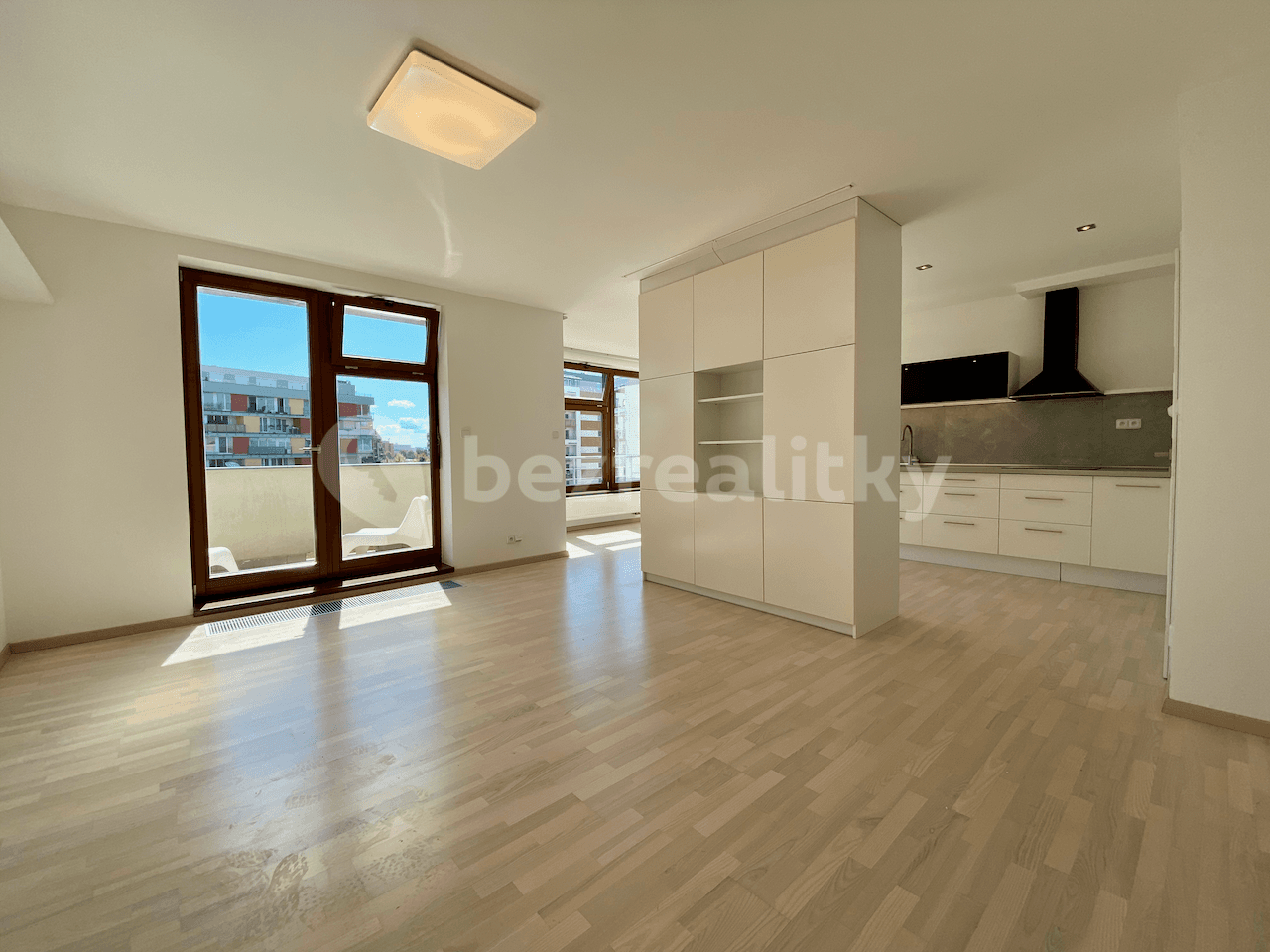Prenájom bytu 2-izbový 65 m², Lanžhotská, Praha, Praha Prenájom bytu 2-izbový 65 m², Lanžhotská, Praha, Praha