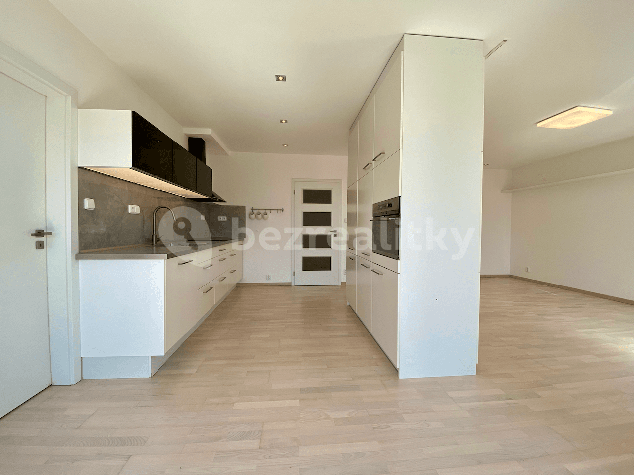 Prenájom bytu 2-izbový 65 m², Lanžhotská, Praha, Praha Prenájom bytu 2-izbový 65 m², Lanžhotská, Praha, Praha