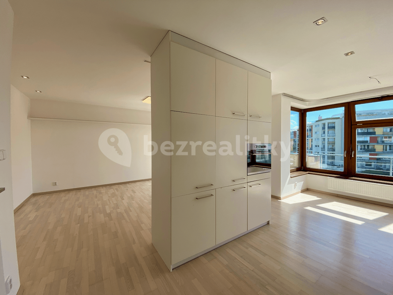 Prenájom bytu 2-izbový 65 m², Lanžhotská, Praha, Praha Prenájom bytu 2-izbový 65 m², Lanžhotská, Praha, Praha