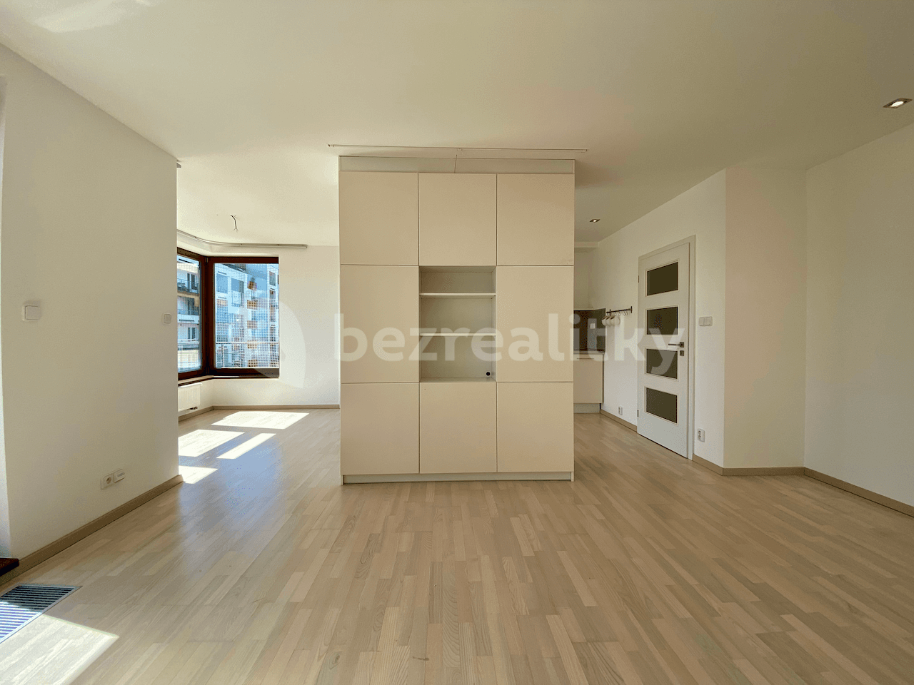 Prenájom bytu 2-izbový 65 m², Lanžhotská, Praha, Praha Prenájom bytu 2-izbový 65 m², Lanžhotská, Praha, Praha