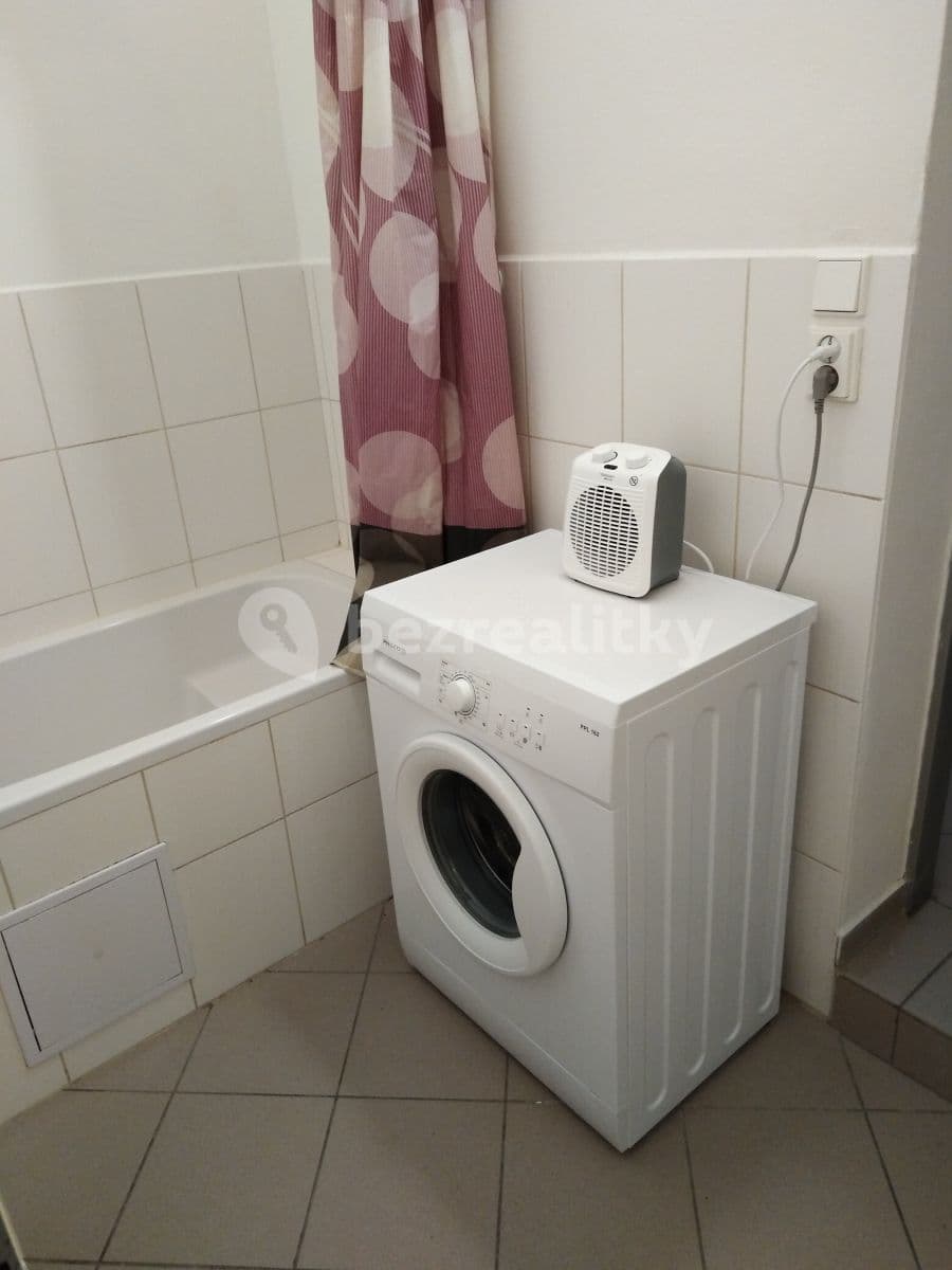 Prenájom bytu 1-izbový 32 m², Stará, Brno, Jihomoravský kraj Prenájom bytu 1-izbový 32 m², Stará, Brno, Jihomoravský kraj