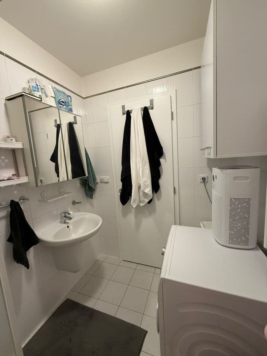 Prenájom bytu 1-izbový 32 m², Krumlovská, Praha, Praha Prenájom bytu 1-izbový 32 m², Krumlovská, Praha, Praha