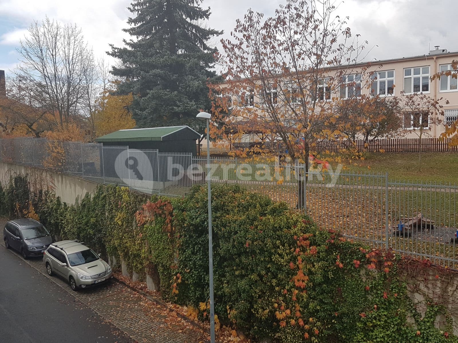 Prenájom bytu 4-izbový 104 m², Linhartova, Praha, Praha Prenájom bytu 4-izbový 104 m², Linhartova, Praha, Praha