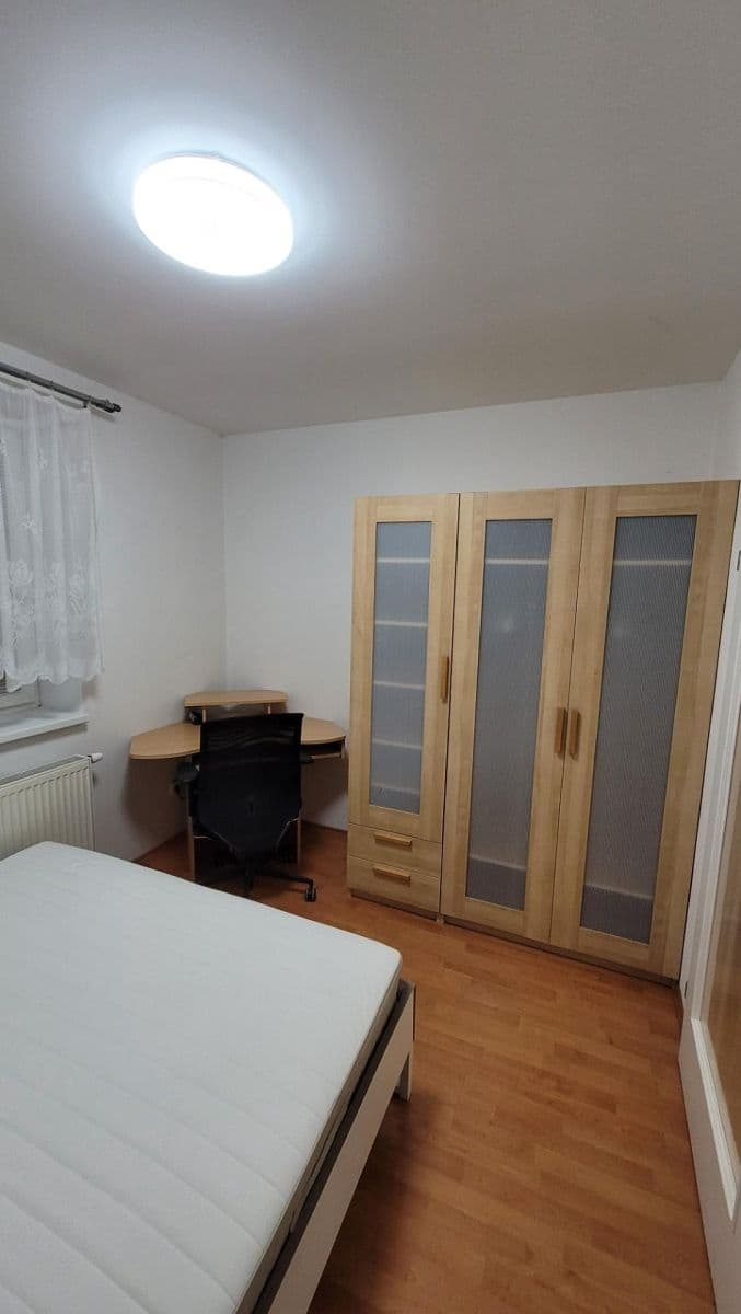 Prenájom bytu 2-izbový 39 m², Švehlova, Šlapanice, Jihomoravský kraj Prenájom bytu 2-izbový 39 m², Švehlova, Šlapanice, Jihomoravský kraj