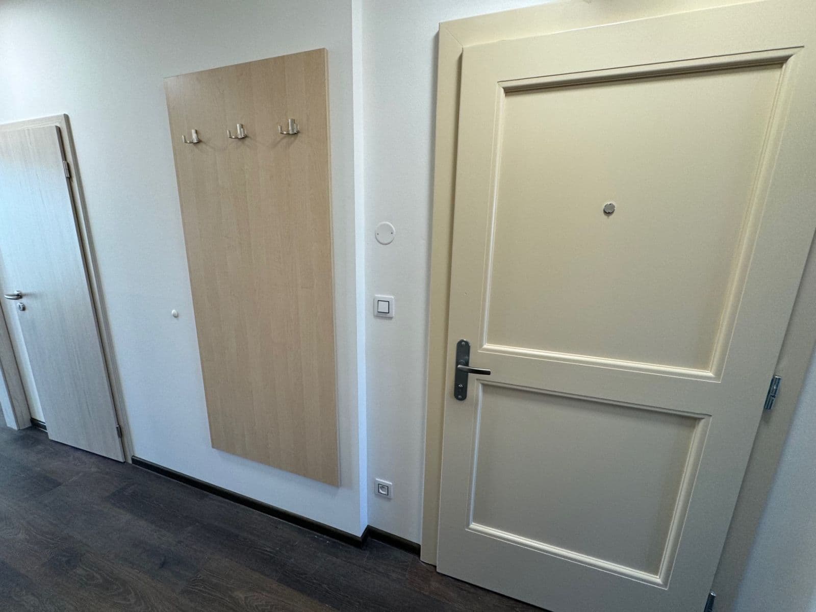 Prenájom bytu 2-izbový 52 m², Husinecká, Praha, Praha Prenájom bytu 2-izbový 52 m², Husinecká, Praha, Praha