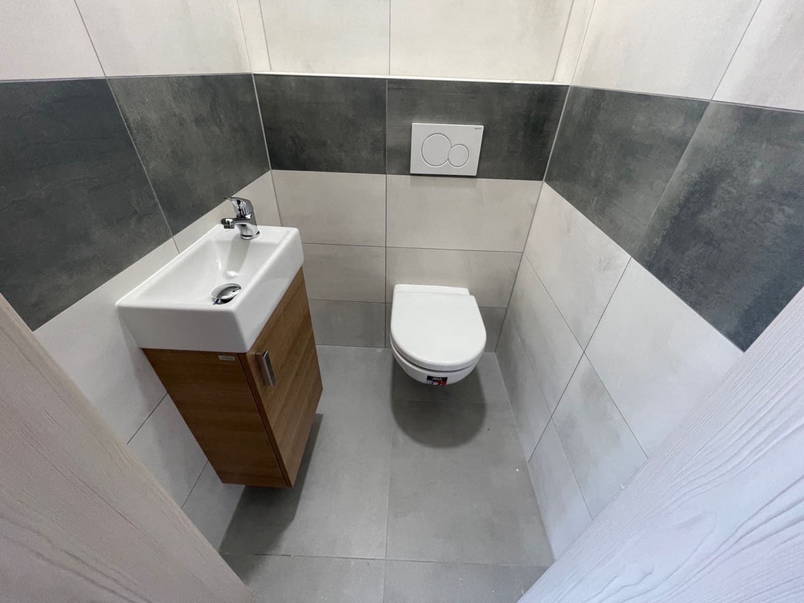 Prenájom bytu 2-izbový 52 m², Husinecká, Praha, Praha Prenájom bytu 2-izbový 52 m², Husinecká, Praha, Praha