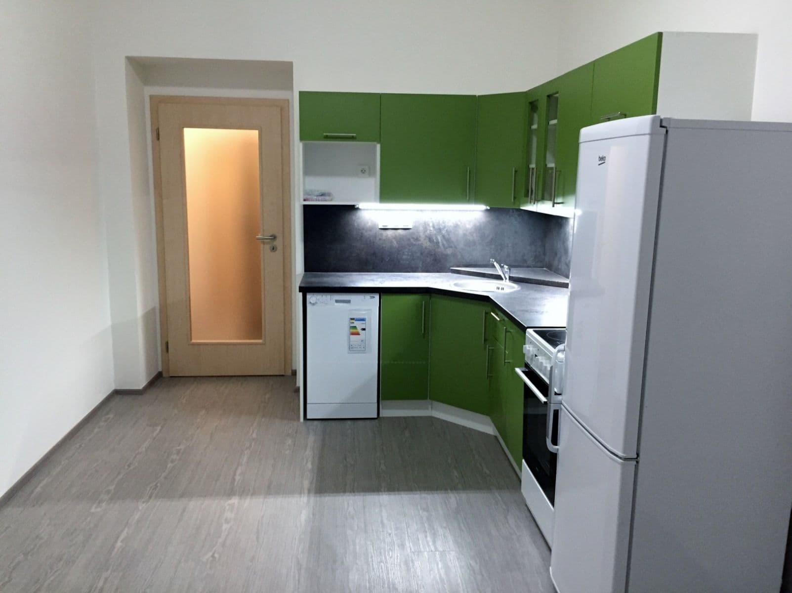 Prenájom bytu 2-izbový 31 m², Štítného, Praha, Praha Prenájom bytu 2-izbový 31 m², Štítného, Praha, Praha