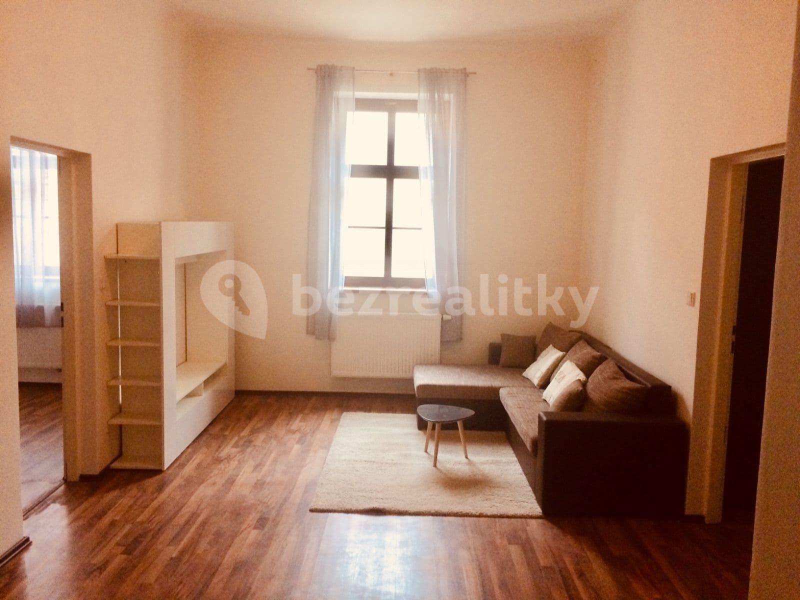 Prenájom bytu 4-izbový 97 m², Malířská, Praha, Praha