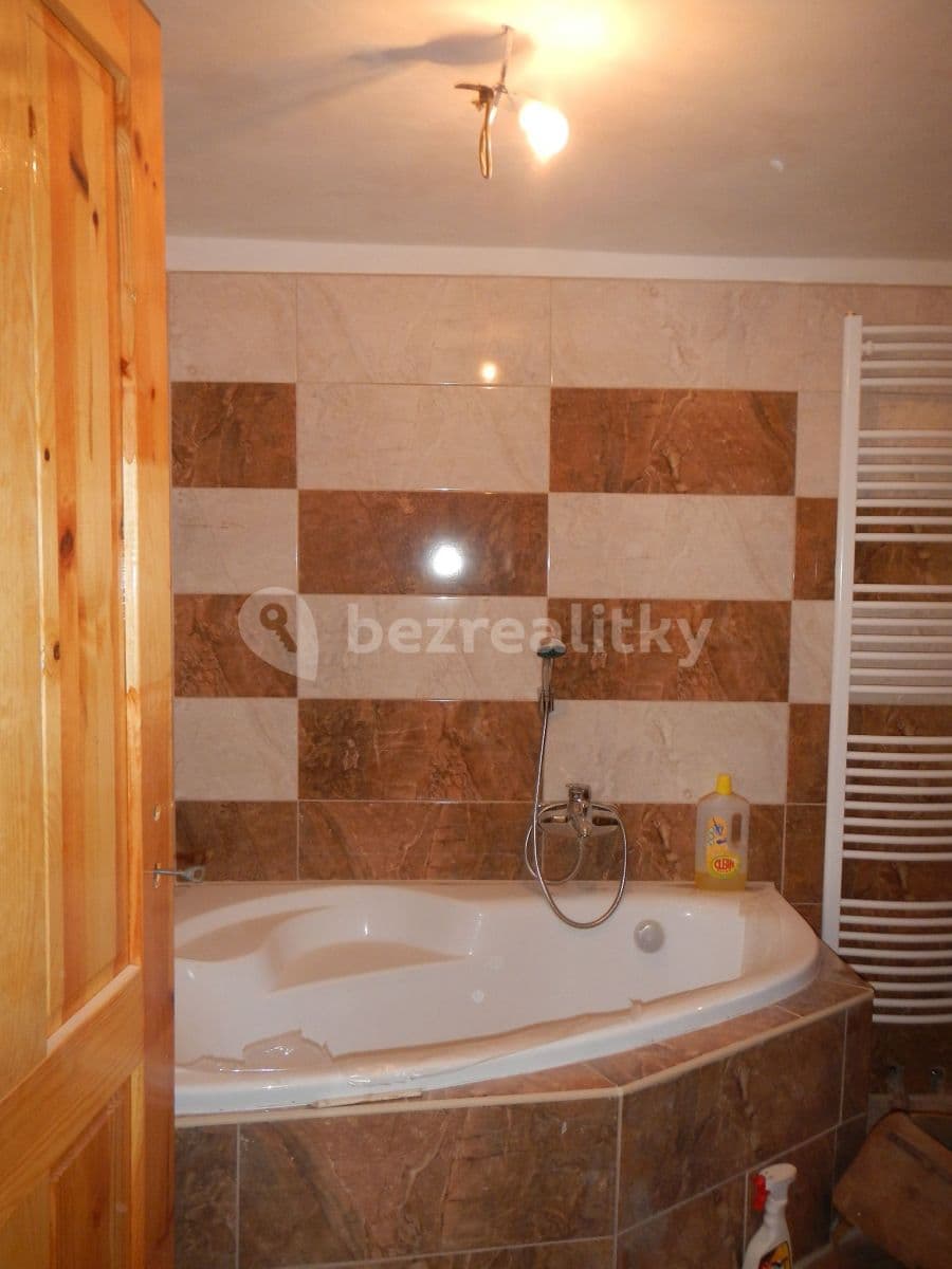 Prenájom bytu 4-izbový 92 m², 4805, Petřvald, Moravskoslezský kraj Prenájom bytu 4-izbový 92 m², 4805, Petřvald, Moravskoslezský kraj