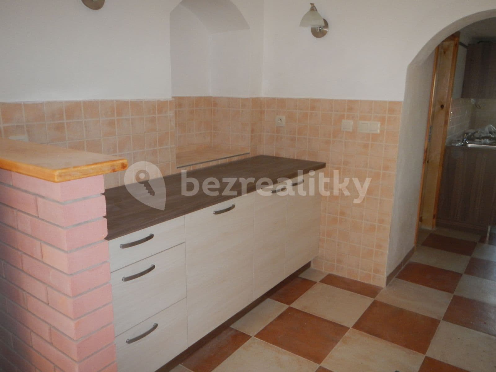 Prenájom bytu 4-izbový 92 m², 4805, Petřvald, Moravskoslezský kraj Prenájom bytu 4-izbový 92 m², 4805, Petřvald, Moravskoslezský kraj