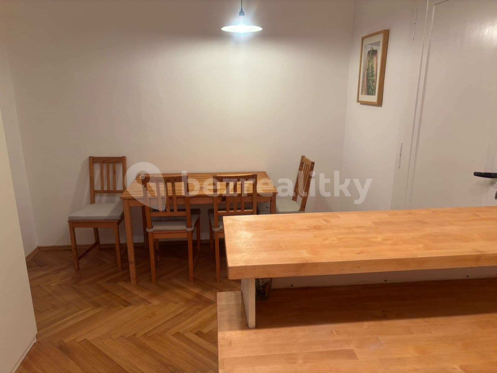 Prenájom bytu 2-izbový 30 m², Praha, Praha Prenájom bytu 2-izbový 30 m², Praha, Praha