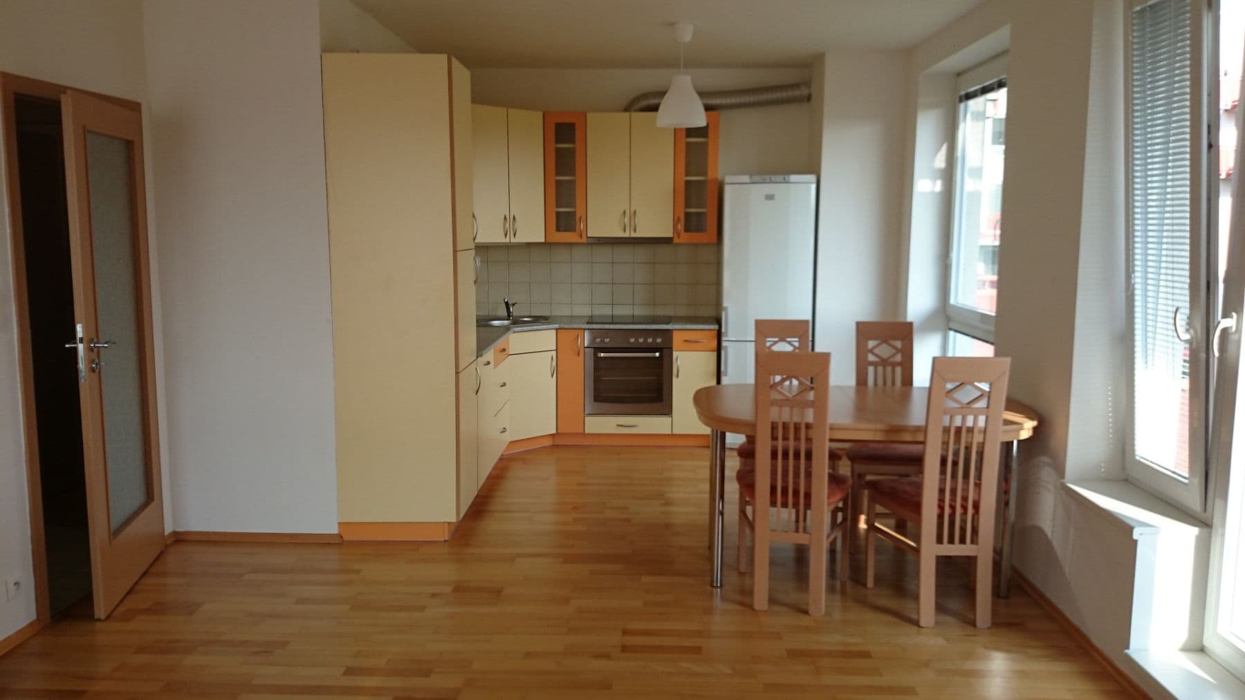 Prenájom bytu 2-izbový 58 m², Smetáčkova, Praha, Praha Prenájom bytu 2-izbový 58 m², Smetáčkova, Praha, Praha