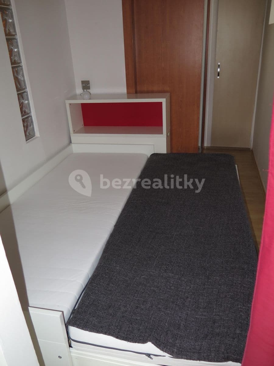 Prenájom bytu 2-izbový 41 m², Na Topolce, Praha, Praha Prenájom bytu 2-izbový 41 m², Na Topolce, Praha, Praha