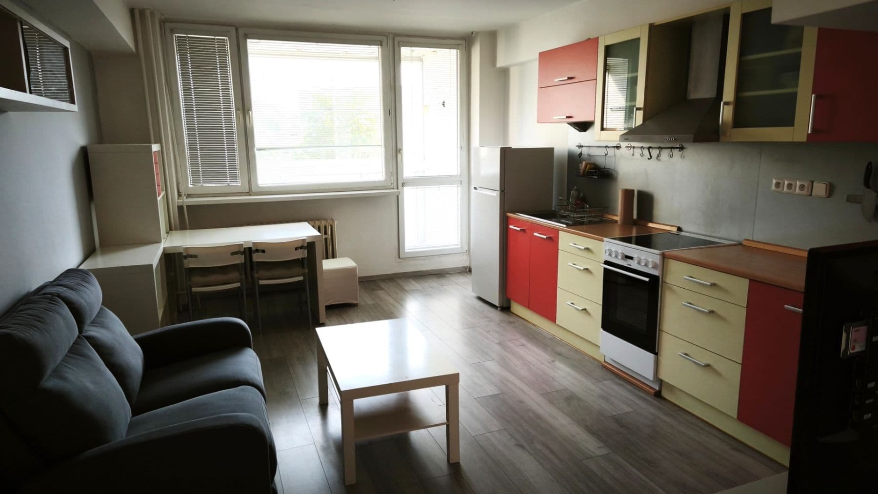 Prenájom bytu 2-izbový 41 m², Na Topolce, Praha, Praha Prenájom bytu 2-izbový 41 m², Na Topolce, Praha, Praha