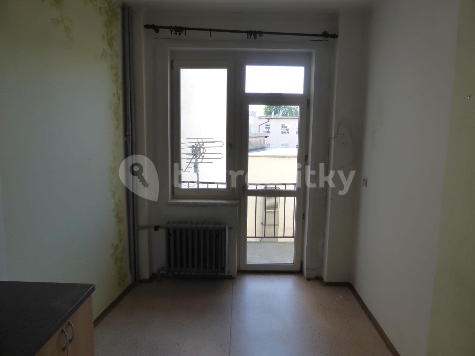 Prenájom bytu 1-izbový 45 m², Smilova, Pardubice, Pardubický kraj Prenájom bytu 1-izbový 45 m², Smilova, Pardubice, Pardubický kraj