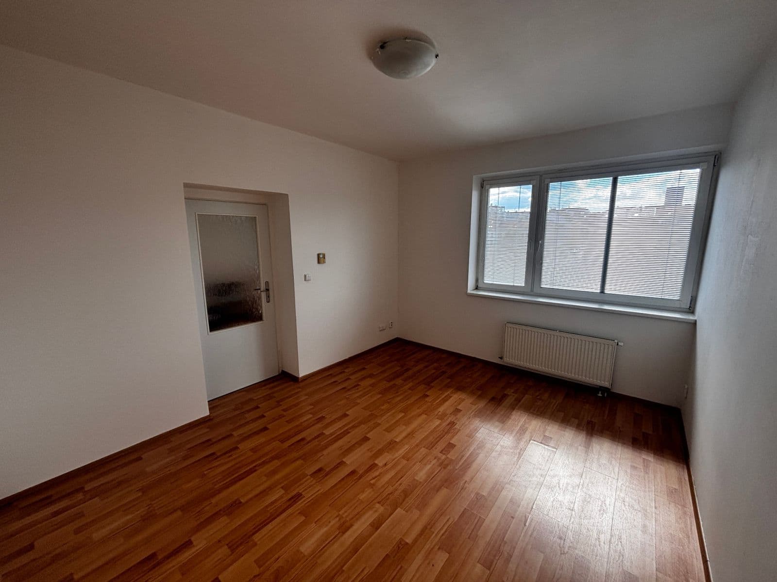 Prenájom bytu 1-izbový 32 m², Staňkova, Brno, Jihomoravský kraj Prenájom bytu 1-izbový 32 m², Staňkova, Brno, Jihomoravský kraj