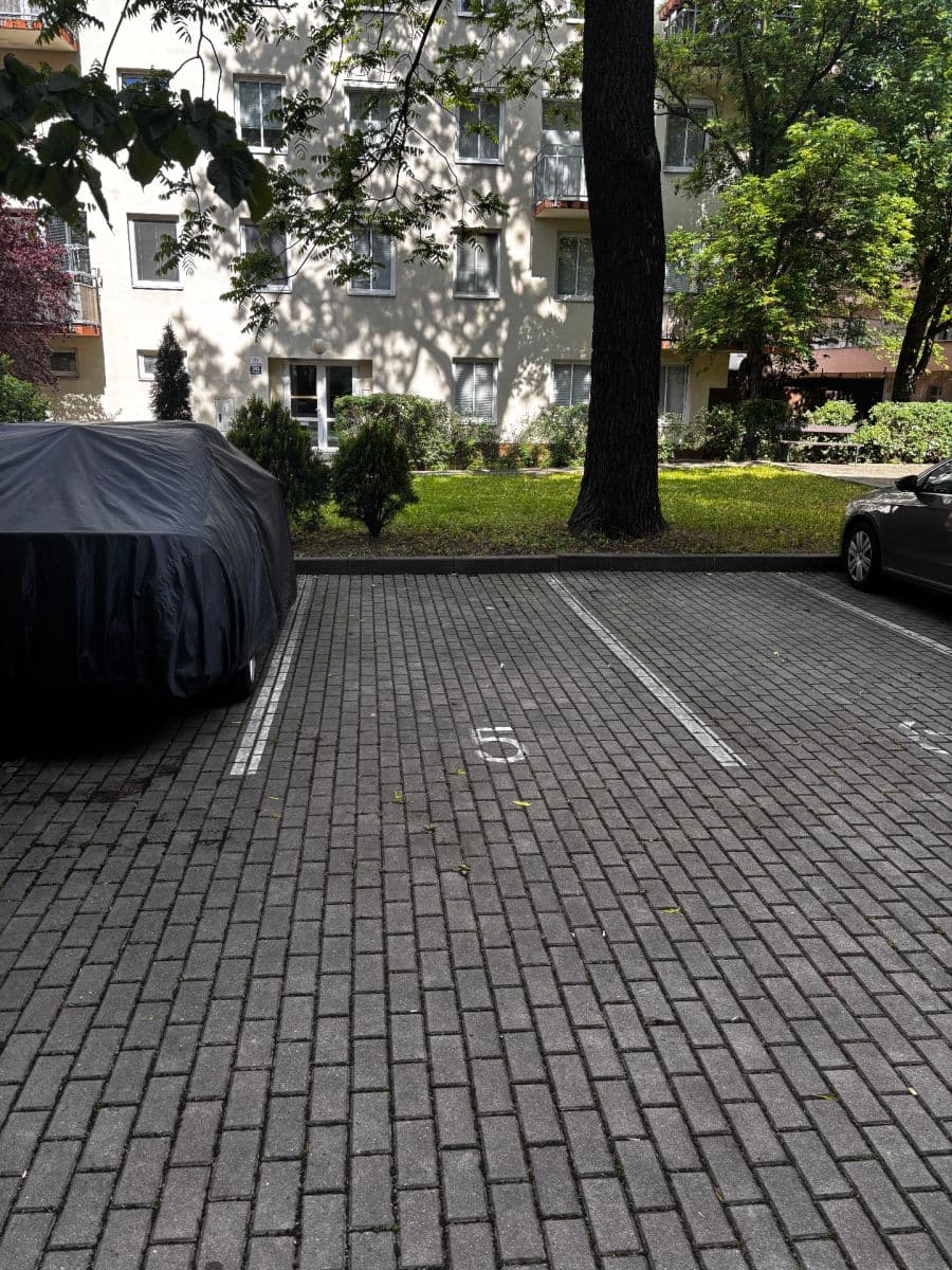 Prenájom bytu 1-izbový 32 m², Staňkova, Brno, Jihomoravský kraj Prenájom bytu 1-izbový 32 m², Staňkova, Brno, Jihomoravský kraj