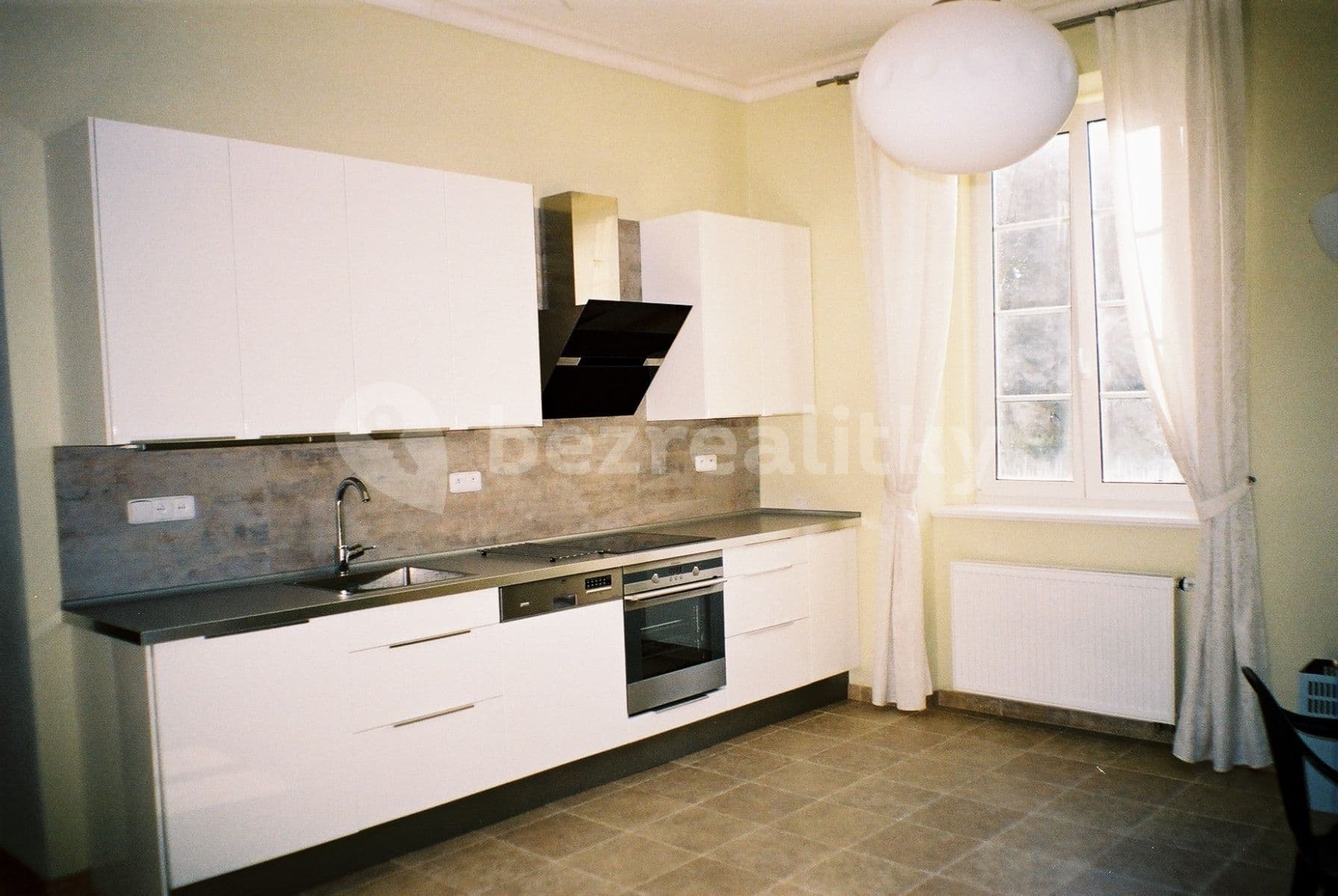 Prenájom bytu 2-izbový 71 m², Klidná, Kunice, Středočeský kraj Prenájom bytu 2-izbový 71 m², Klidná, Kunice, Středočeský kraj