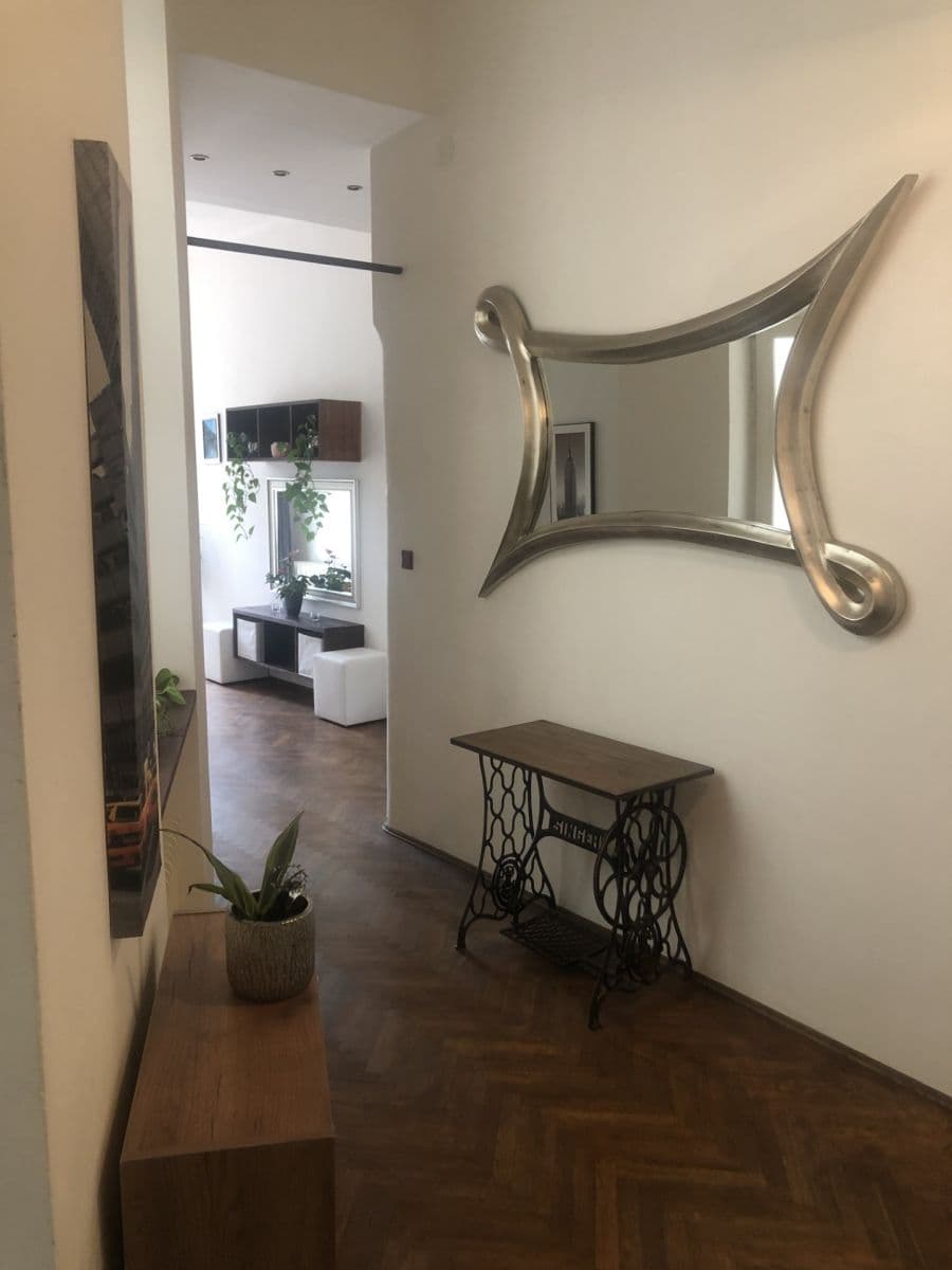 Prenájom bytu 2-izbový 72 m², Veveří, Brno, Jihomoravský kraj Prenájom bytu 2-izbový 72 m², Veveří, Brno, Jihomoravský kraj