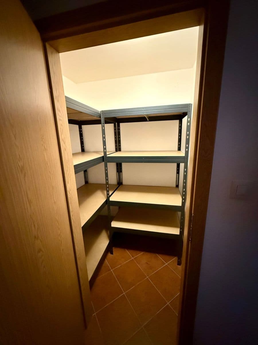 Prenájom bytu 2-izbový 61 m², Laurinova, Praha, Praha Prenájom bytu 2-izbový 61 m², Laurinova, Praha, Praha