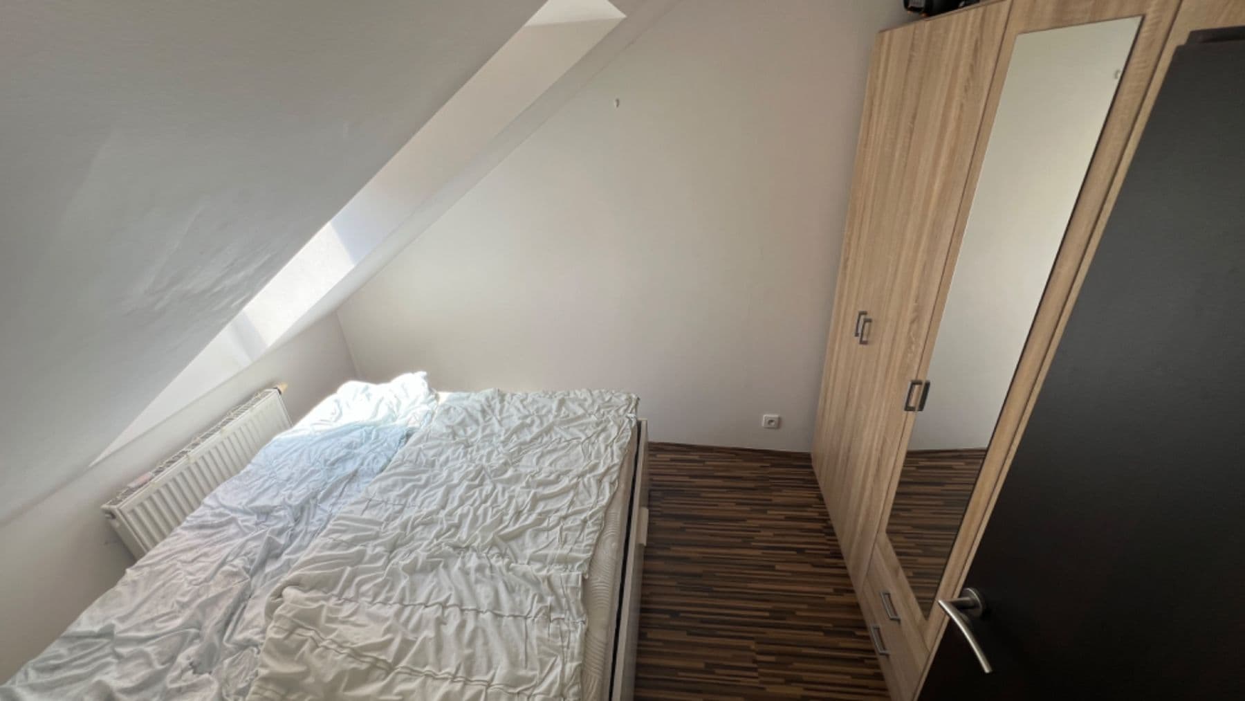 Prenájom bytu 2-izbový 38 m², Zbraslavská, Praha, Praha Prenájom bytu 2-izbový 38 m², Zbraslavská, Praha, Praha